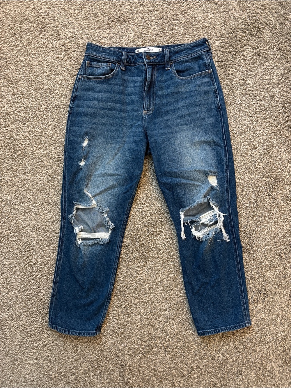Hollister Curvy High Rise Mom Jeans